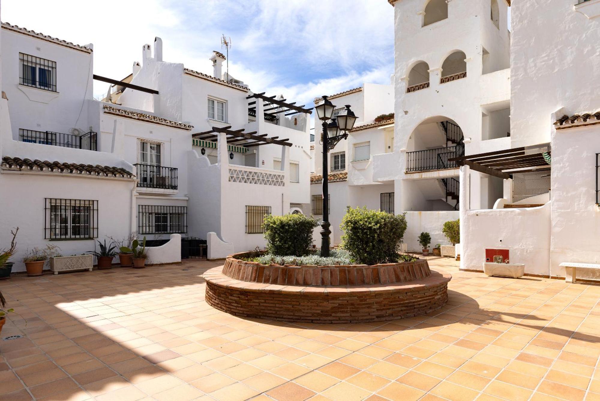 Los Flamencos Manilva Apartment Exteriör bild